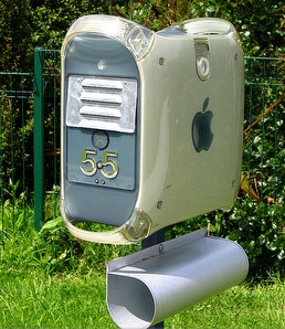 PowerMac G4 Mailbox